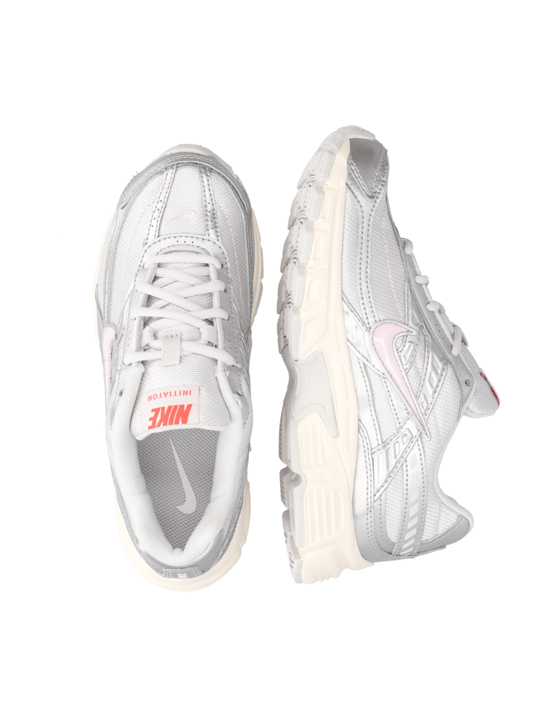 Nike-WMNS-NIKE-INITIATOR-šedá