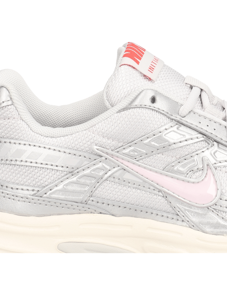 Nike-WMNS-NIKE-INITIATOR-šedá