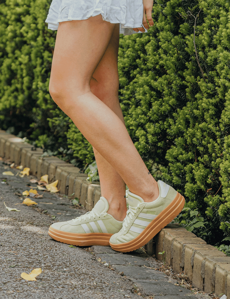 Adidas-VL-COURT-BOLD-grün