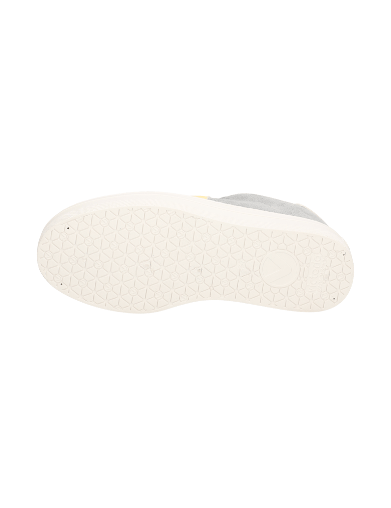 VICTORIA-BARCELONA-šedá