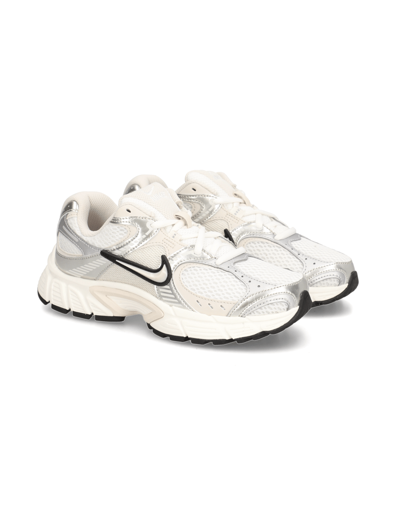 Nike-Nike-V5-RNR-bela