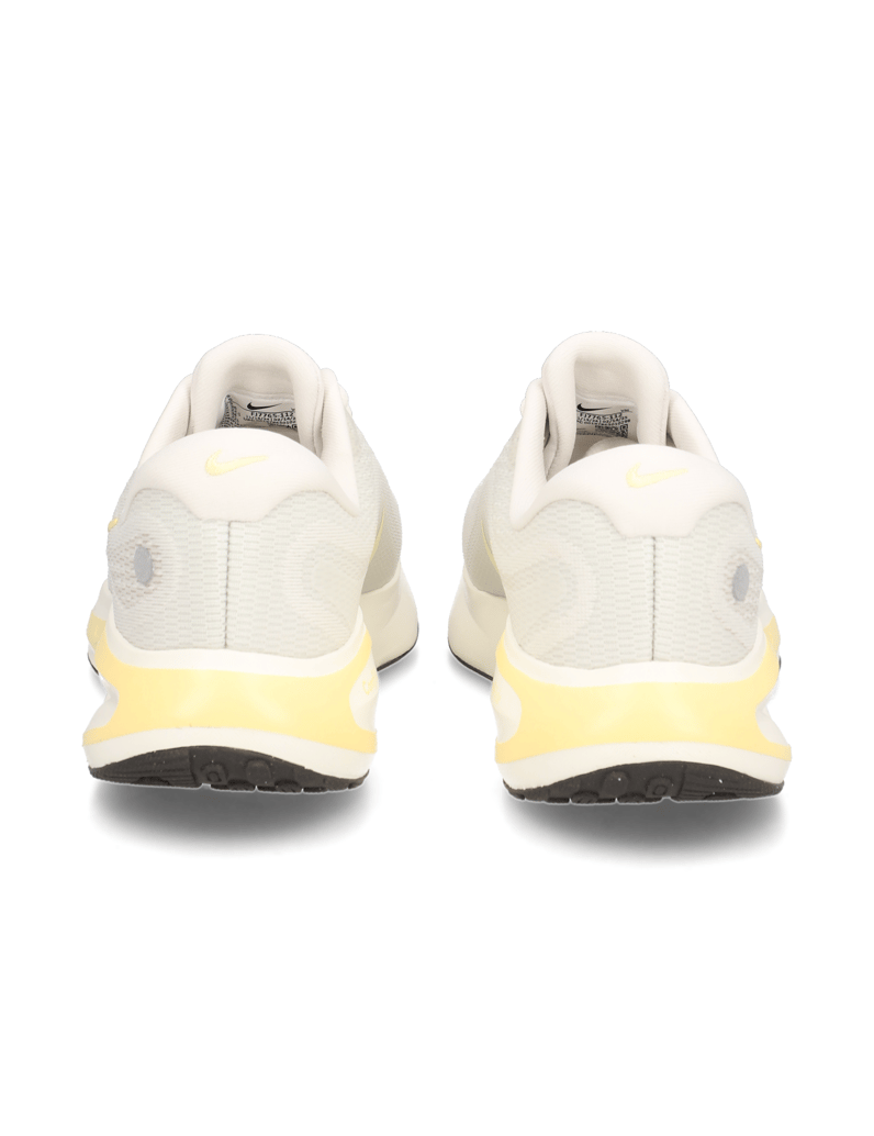 Nike-NIKE-JOURNEY-RUN-beige