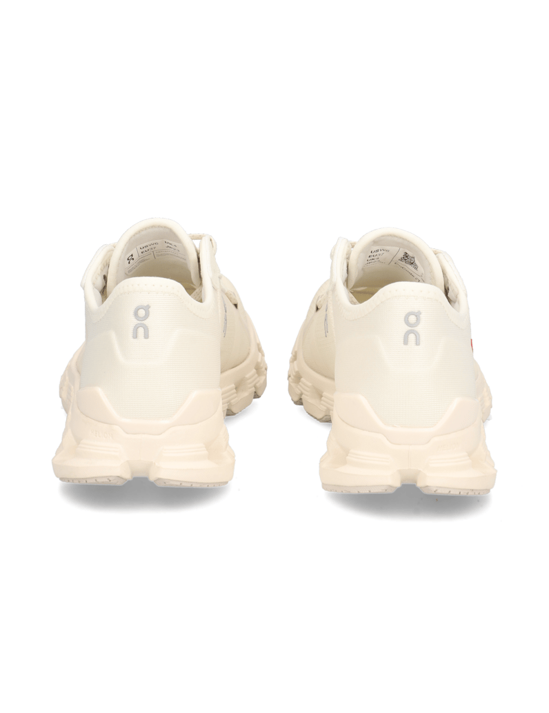 On-Cloud-X-4-AD-grau