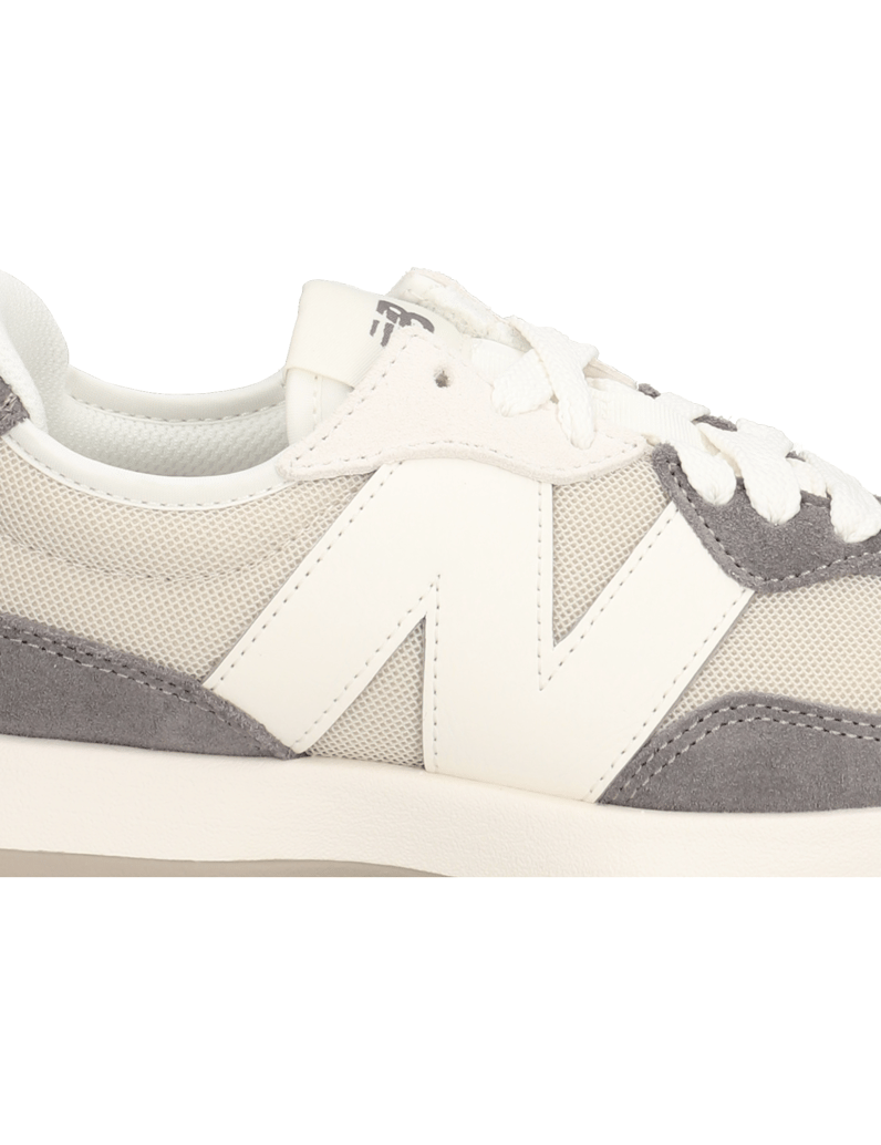 New-Balance-U327-černá