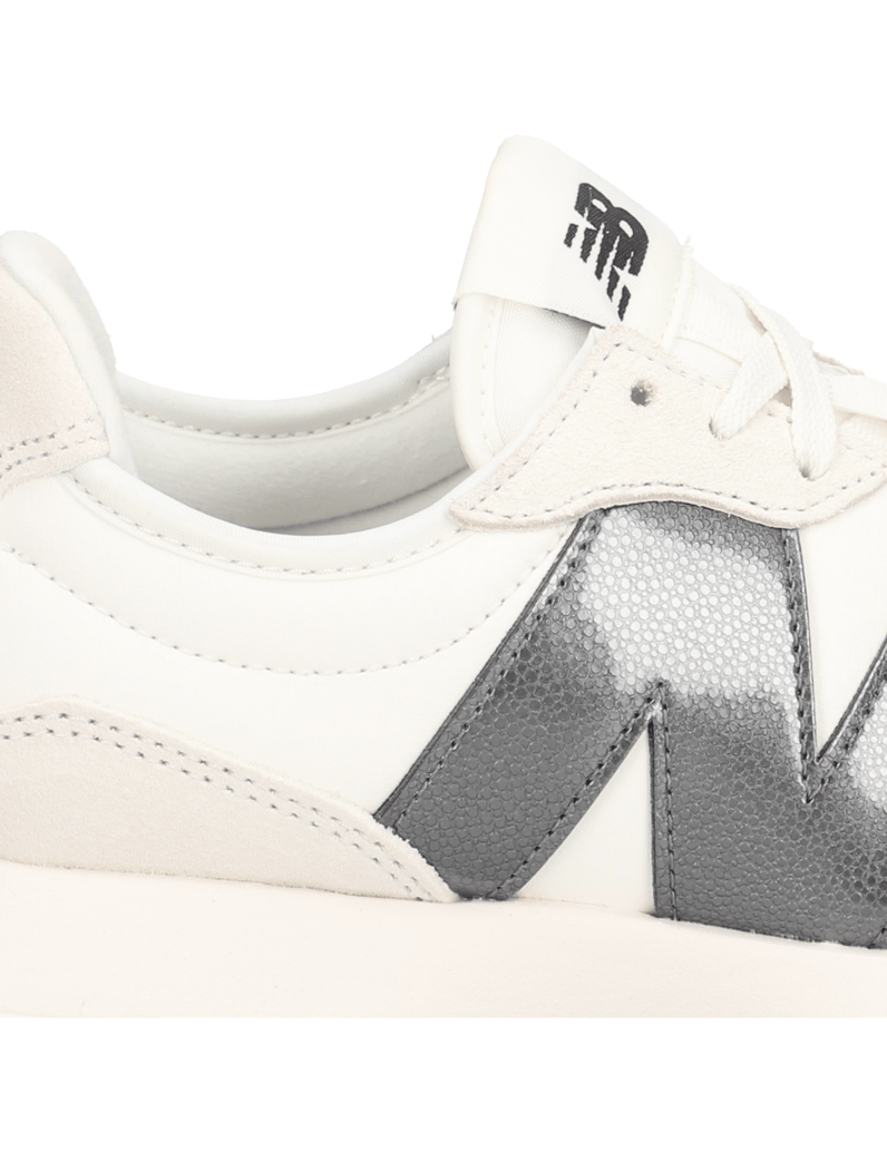 New-Balance-U327-bílá