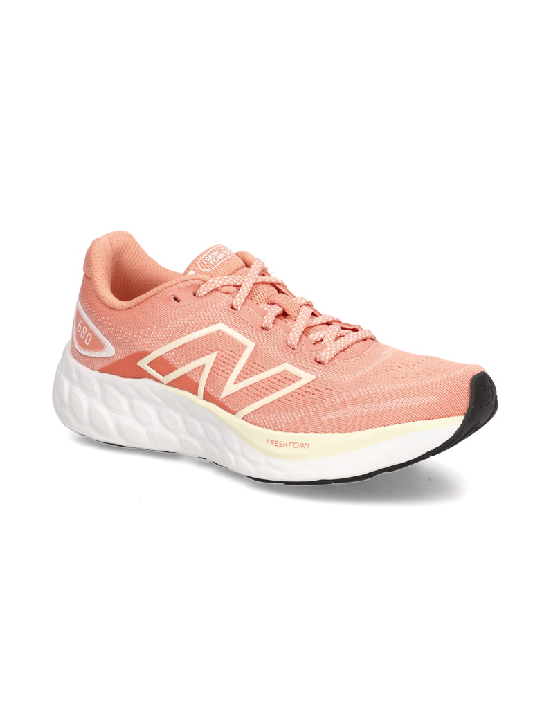 New-Balance-FRESH-FOAM-680-V8-orange