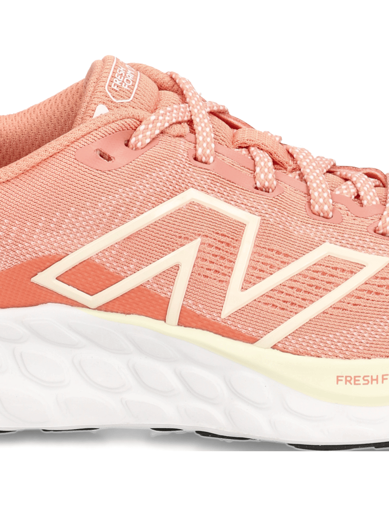 New-Balance-FRESH-FOAM-680-V8-orange