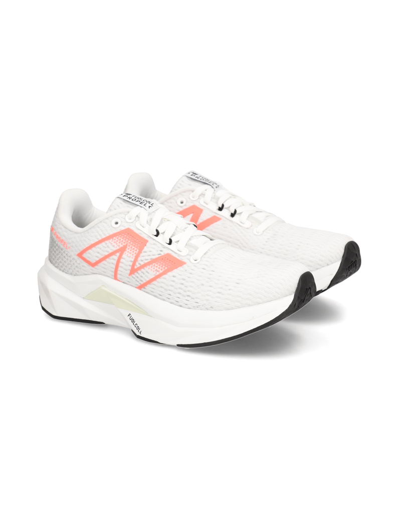 New-Balance-Fuel-Cell-Propel-v5-bela