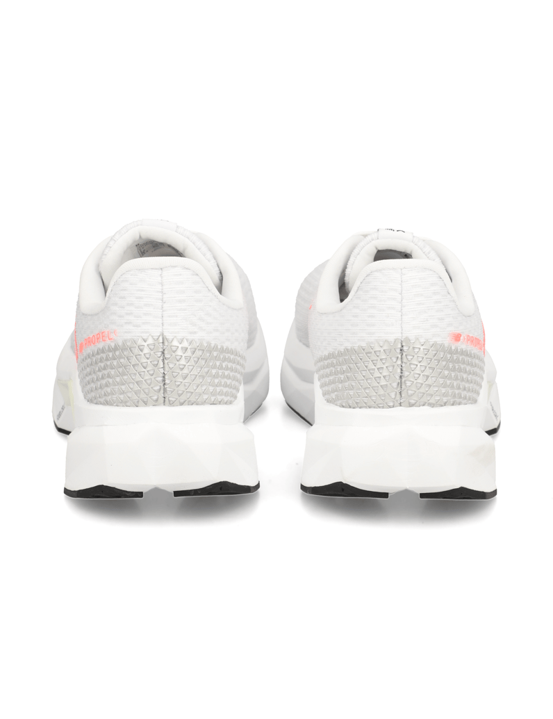 New-Balance-Fuel-Cell-Propel-v5-bela