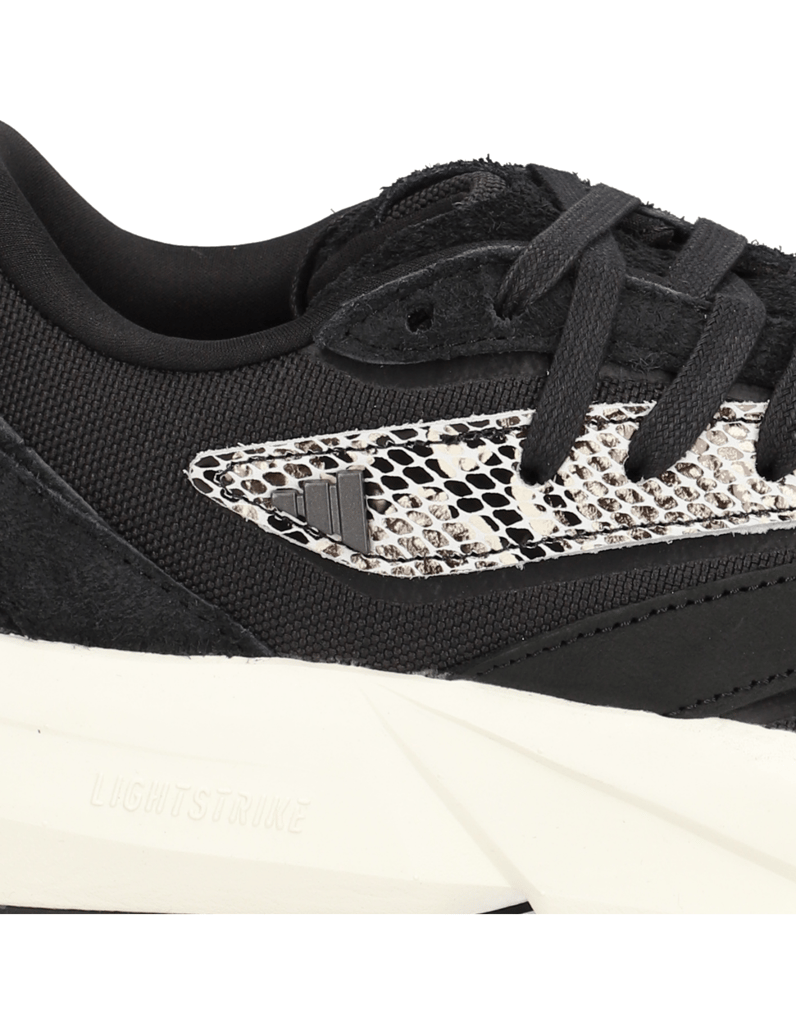 Adidas-LIGHTBLAZE-schwarz