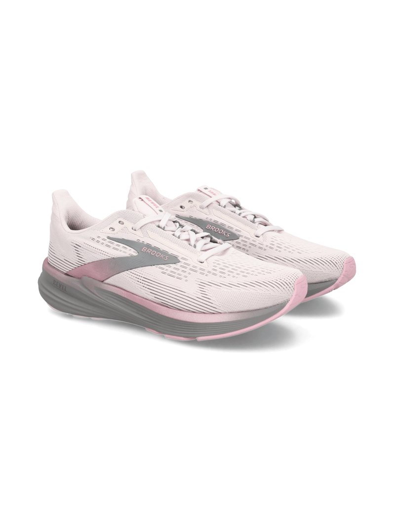 Brooks-REVEL-8-černá