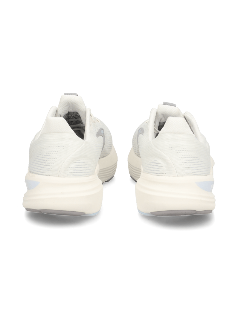 Brooks-REVEL-8-černá