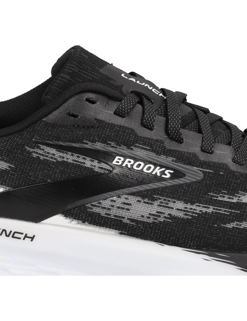 Brooks-LAUNCH-11-črna
