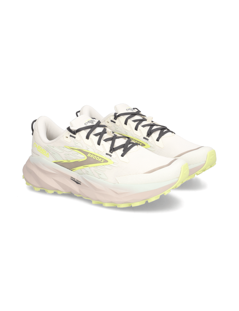 Brooks-CASCADIA-19-bela