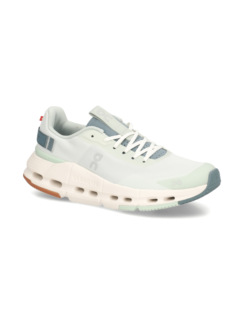 On-Cloudnova-Form-2-čierna