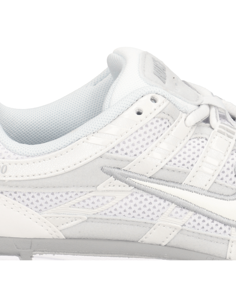 Nike-Nike-P-6000-bela