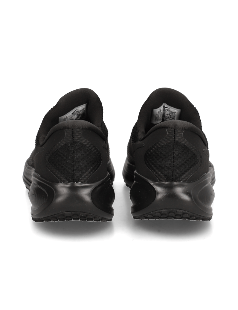 Nike-Nike-Revolution-8-EasyOn-černá