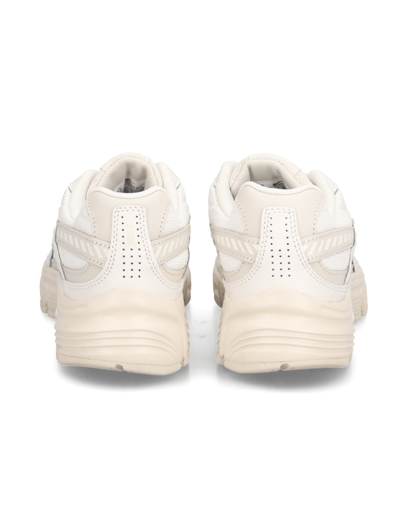 Nike-Nike-Initiator-biela