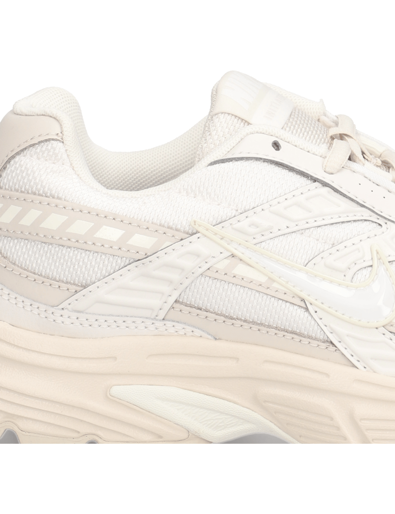 Nike-Nike-Initiator-biela