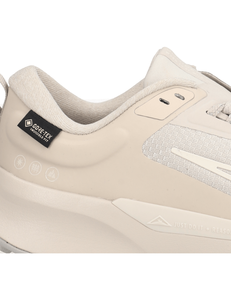 Nike-NIKE-JUNIPER-TRAIL-2-GORE-TEX-schwarz