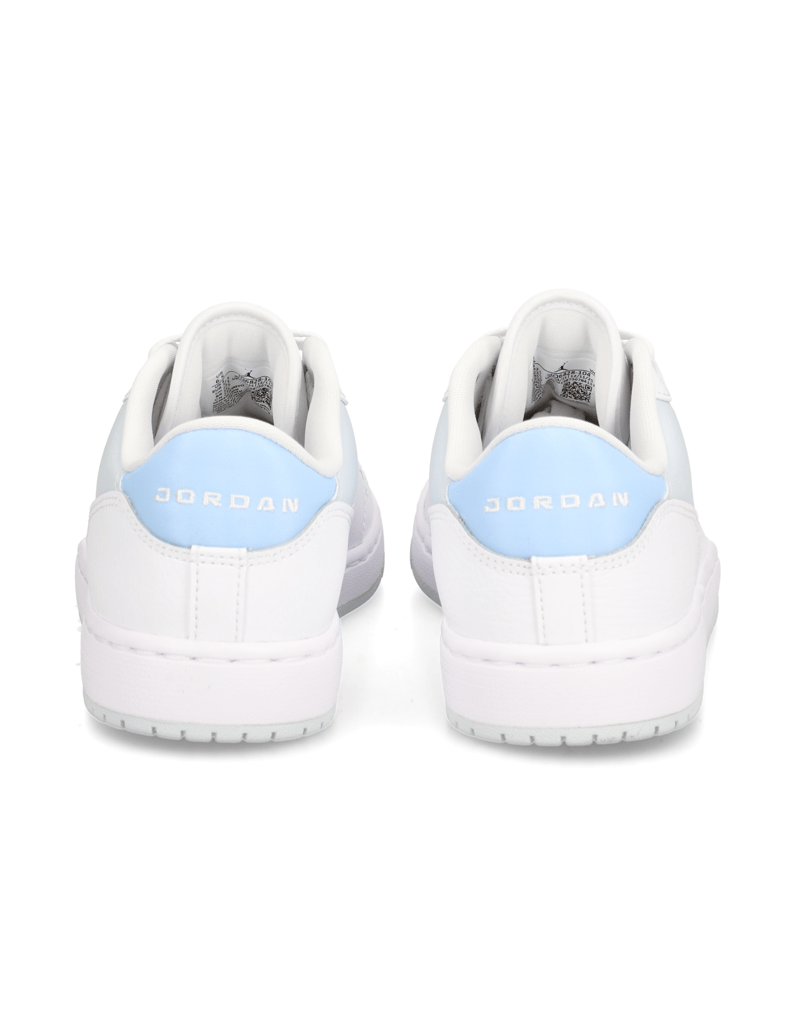 Jordan-WMNS-JORDAN-COURT-CONNECT-LOW-bela