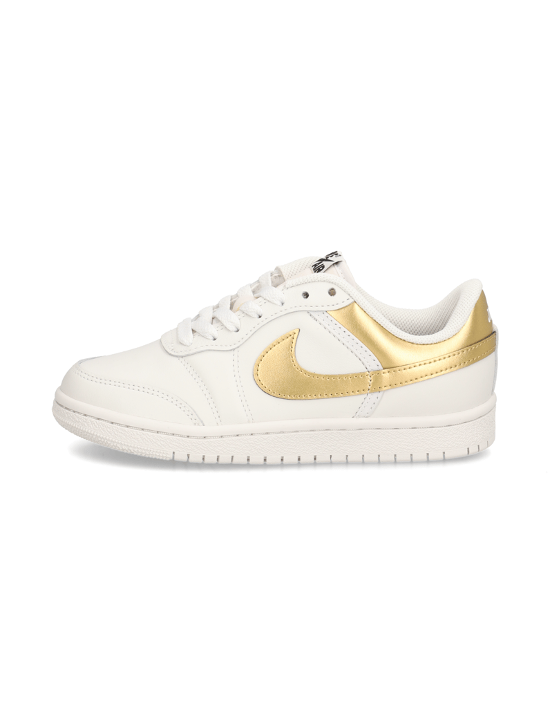Jordan-WMNS-AIR-JORDAN-SKYLINE-LOW-LE-bela