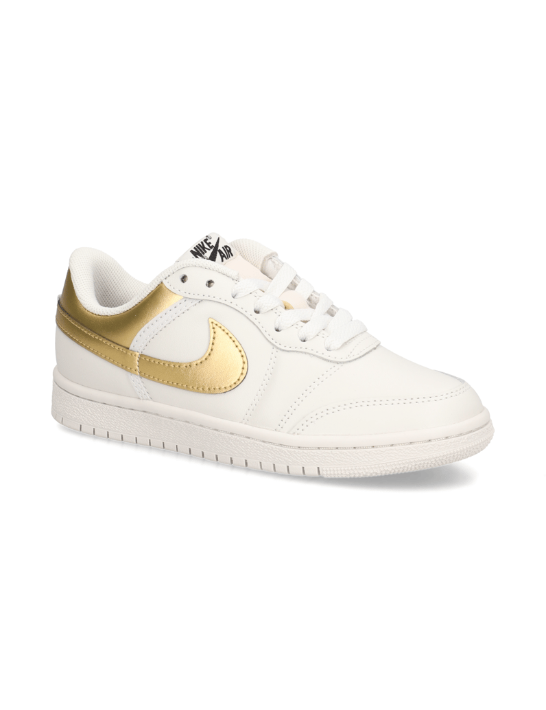 Jordan-WMNS-AIR-JORDAN-SKYLINE-LOW-LE-bela