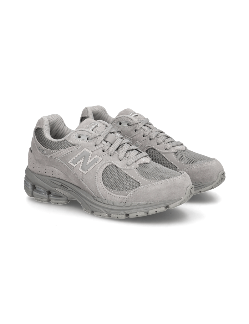 New-Balance-U2002-siva