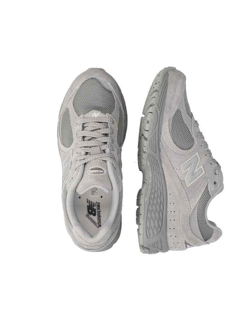 New-Balance-U2002-siva