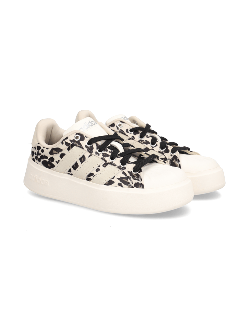 Adidas-STREETTALK-BOLD-bela