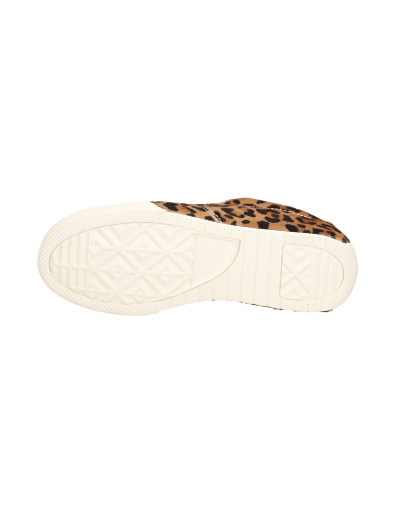 Converse-CHUCK-TAYLOR-LO-LEOPARD-PONY-HAIR-hnedá