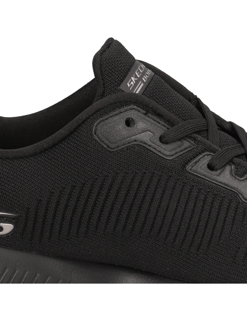 Skechers-Bobs-Sport-Squad-bílá