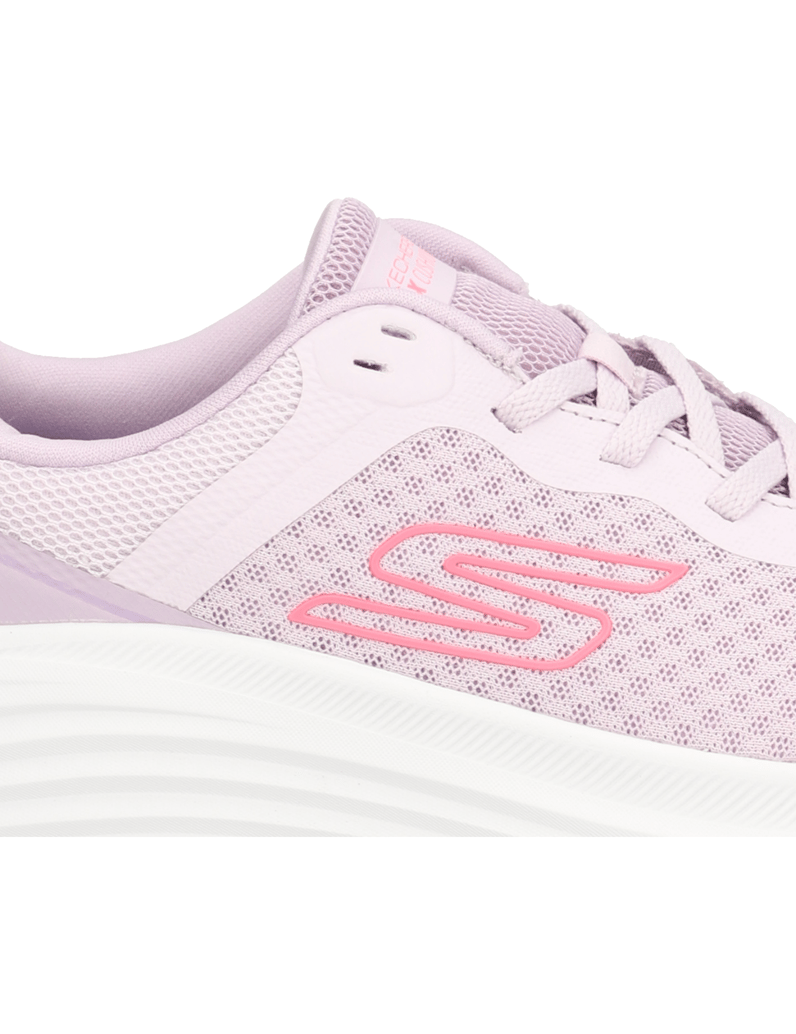 Skechers-Max-Cushioning-Endeavour-bílá