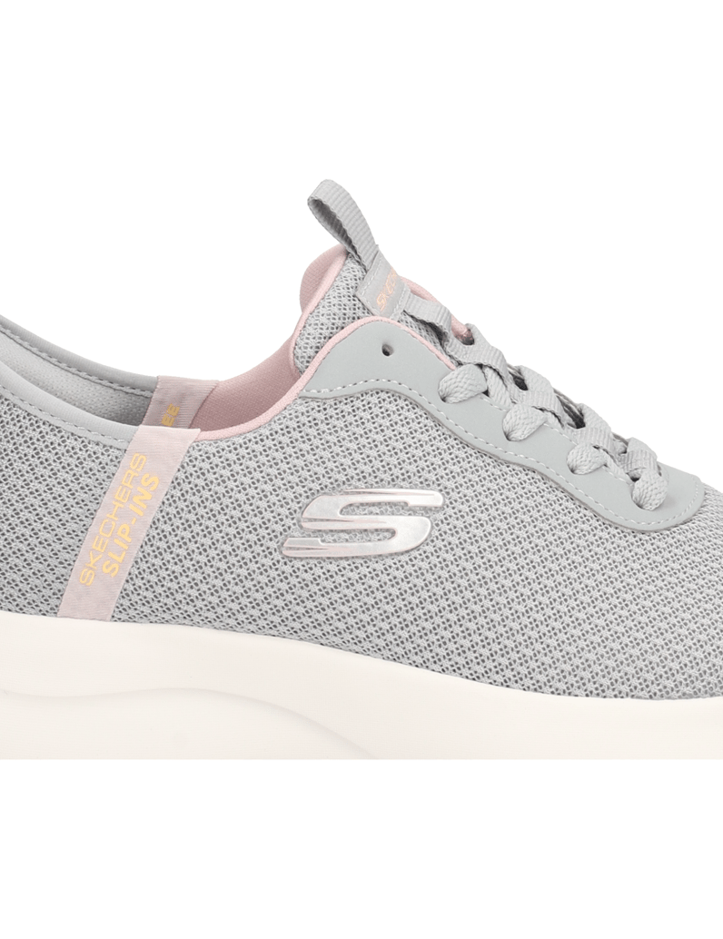 Skechers-Slip-Ins-Dynamight-2.0-čierna