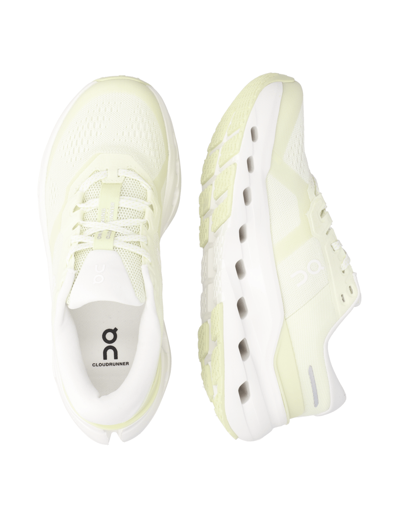 On-CLOUDRUNNER-3-schwarz