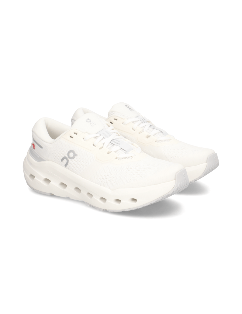 On-CLOUDRUNNER-3-schwarz