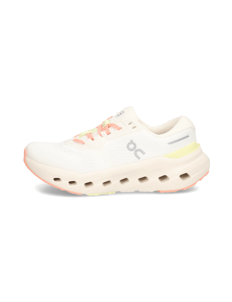 On-Cloudrunner-3-schwarz