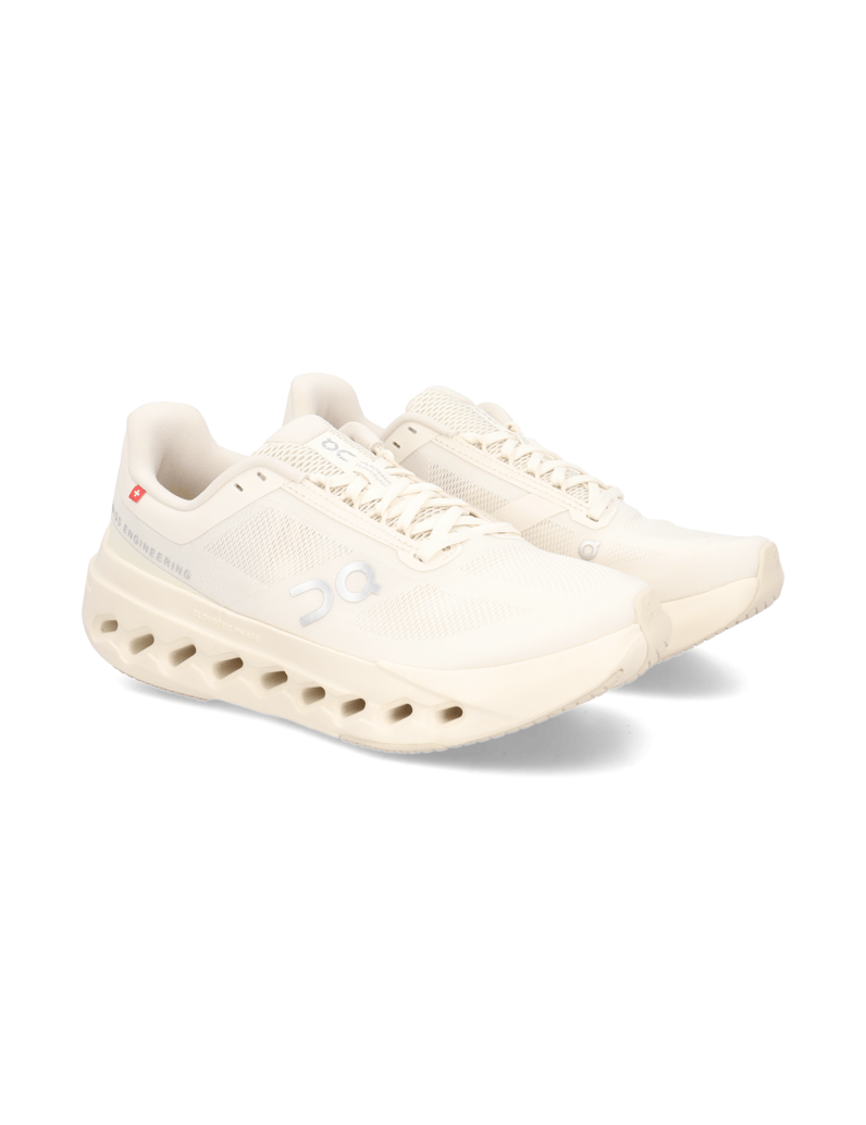 On-Cloudsurfer-Next-čierna