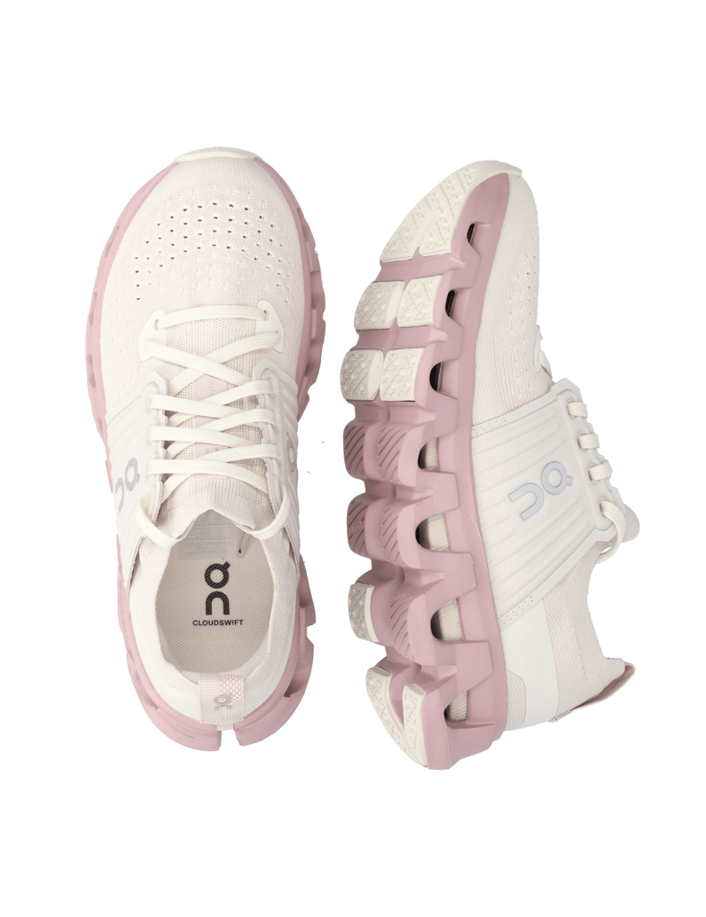 On-Cloudswift-4-černá