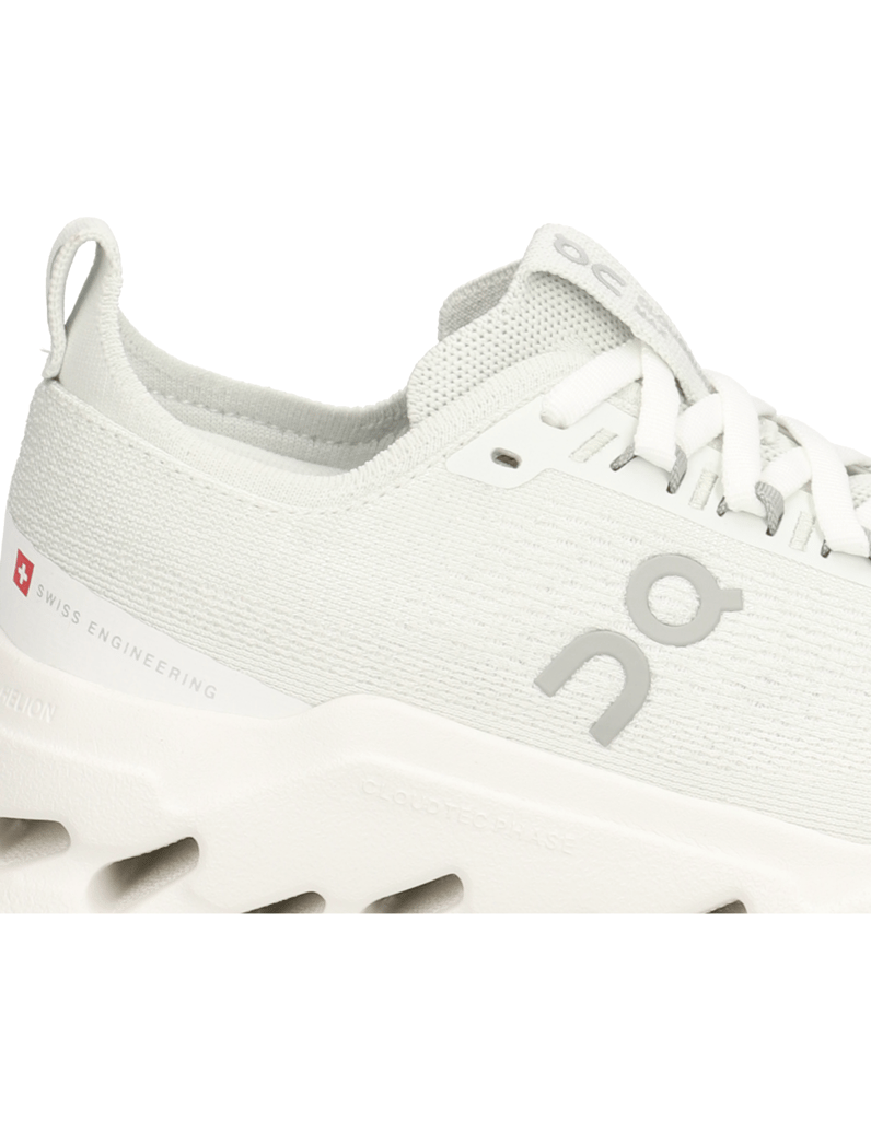 On-Cloudsurfer-Max-čierna