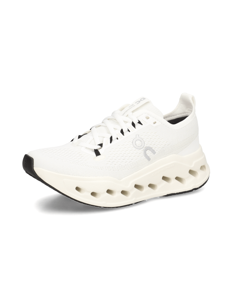 On-Cloudsurfer-Max-čierna