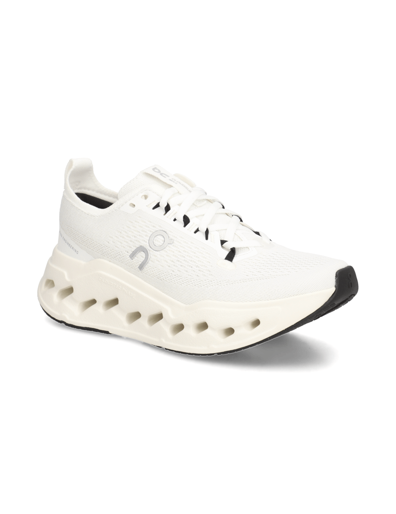 On-Cloudsurfer-Max-čierna