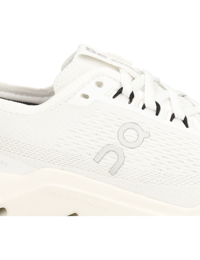 On-Cloudsurfer-Max-čierna