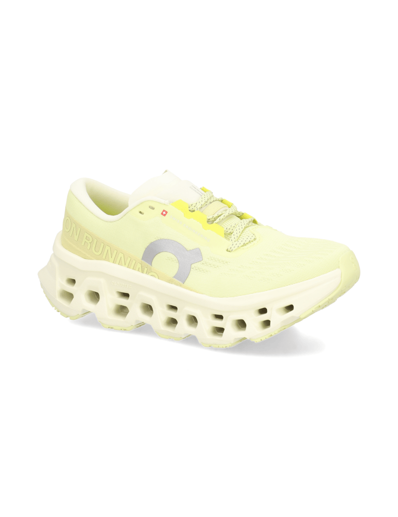 On-Cloudmonster-3-čierna