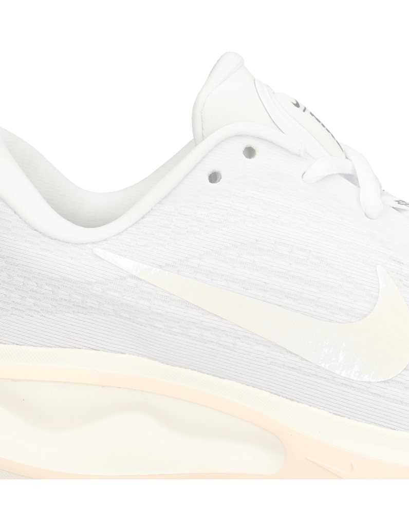 Nike-Nike-Journey-Run-bela