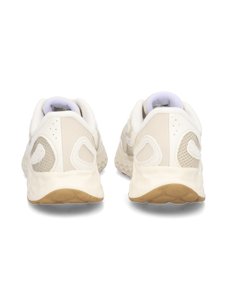 New-Balance-FRESH-FOAM-ARISHI-V4-weiss
