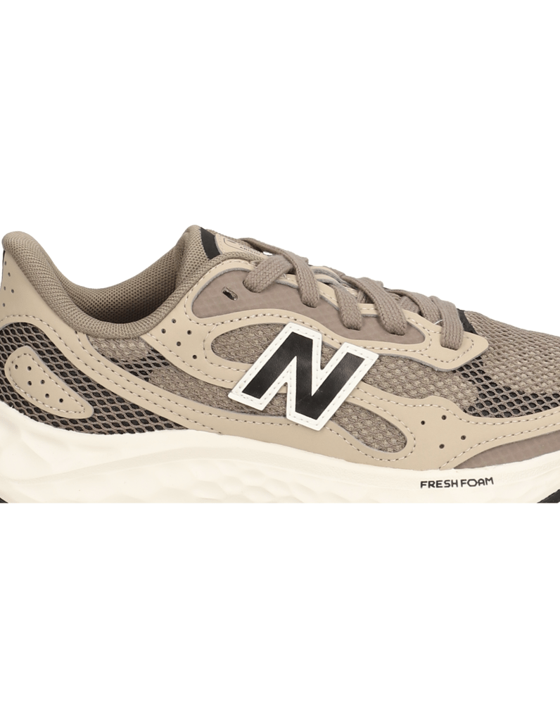 New-Balance-FRESH-FOAM-ARISHI-V4-weiss