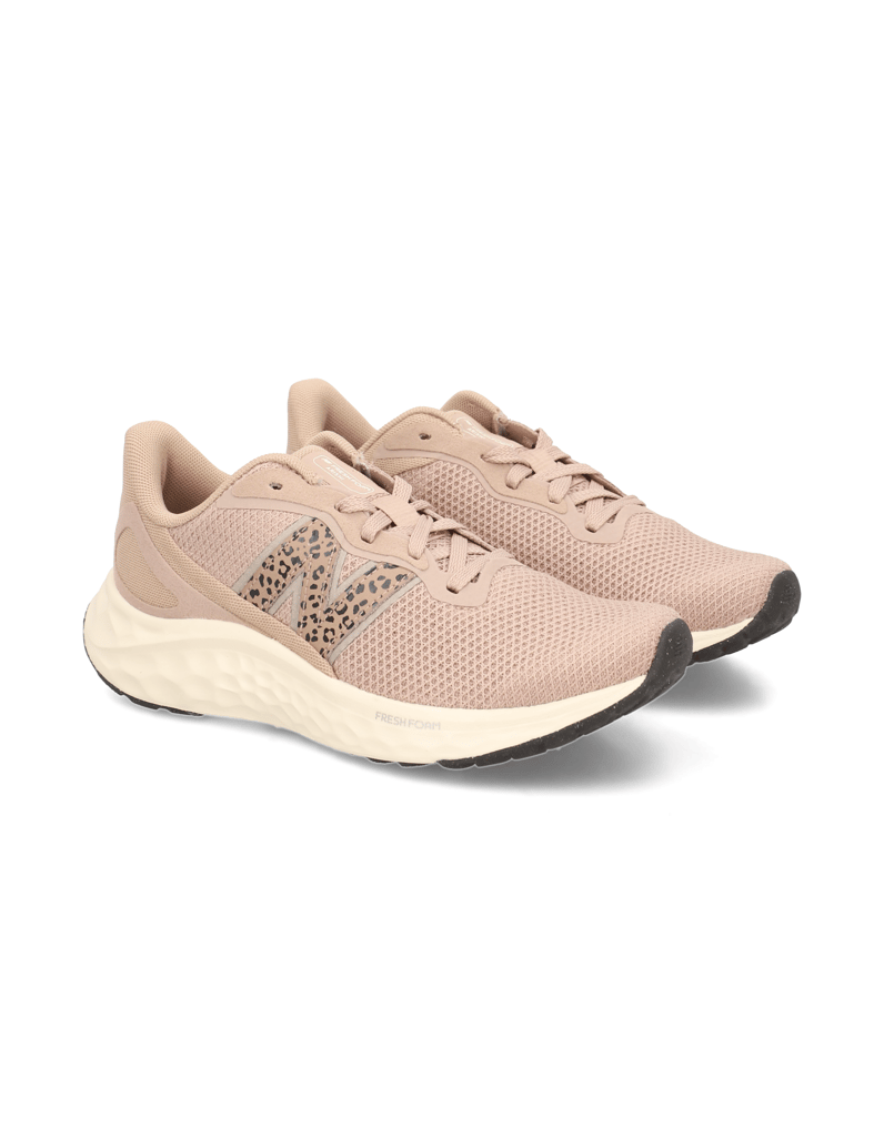 New-Balance-FRESH-FOAM-ARISHI-V4-schwarz