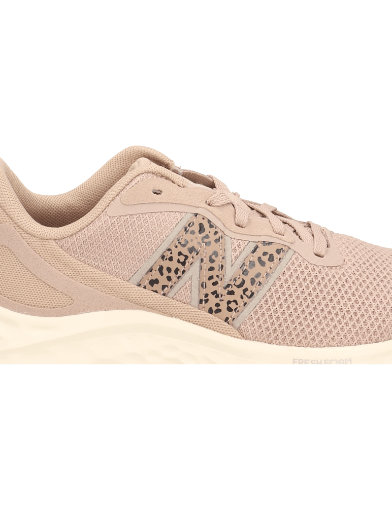 New-Balance-FRESH-FOAM-ARISHI-V4-schwarz