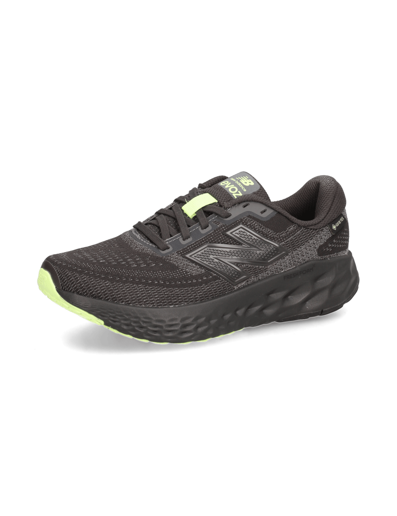 New-Balance-FRESH-FOAM-X-EVOZ-GORE-TEX-črna